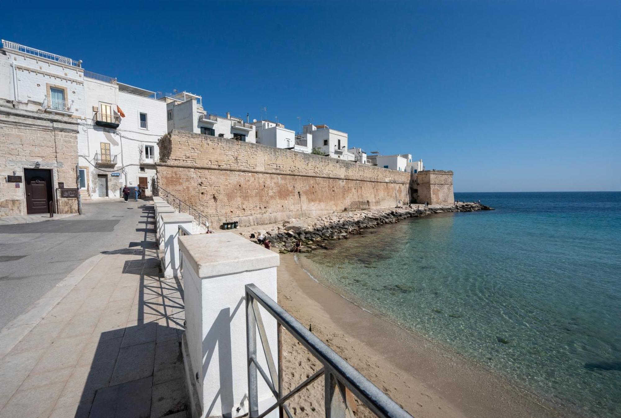 Heart Of Monopoli Apartments Near The Sea ภายนอก รูปภาพ